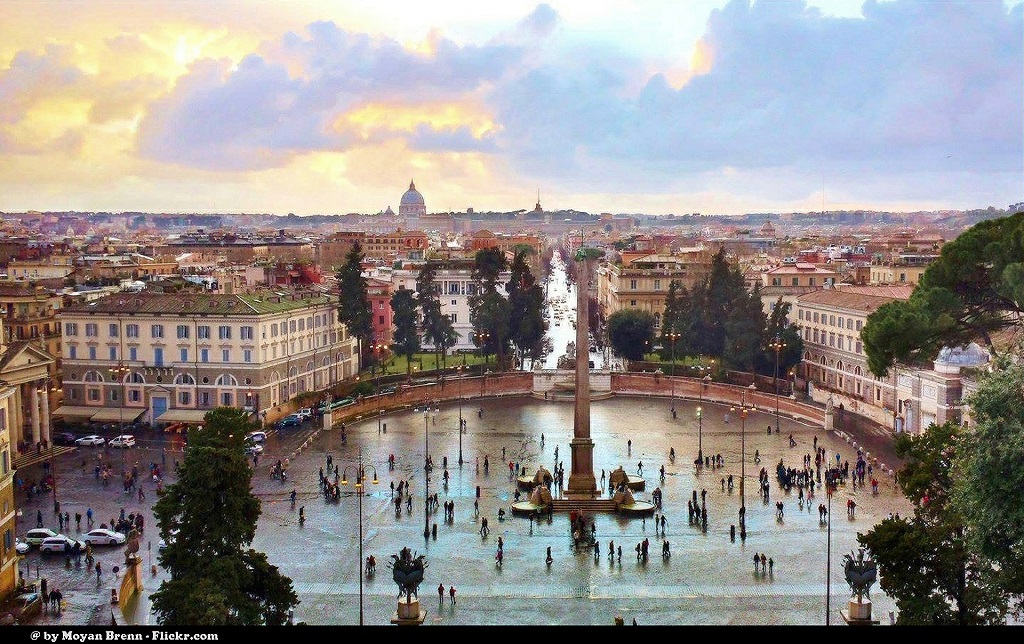 "Rome" (CC BY 2.0) by Moyan_Brenn